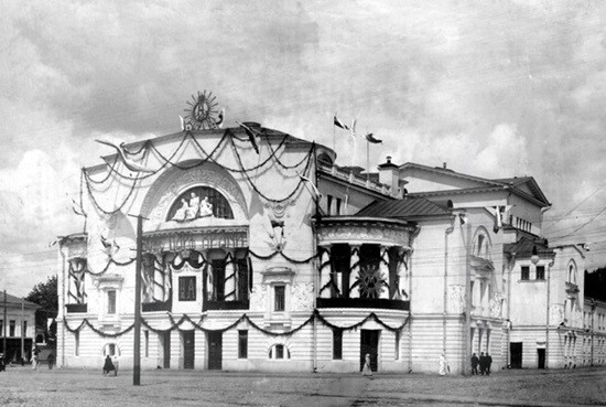 театр смерти
