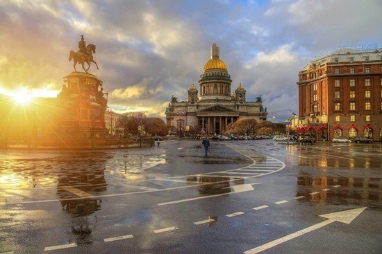 Отдых в Санкт-Петербурге фото
