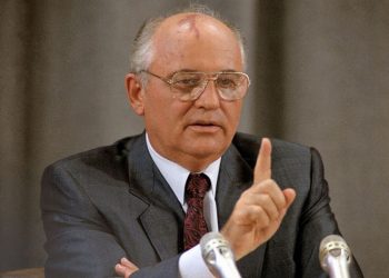 Михаил Горбачёв